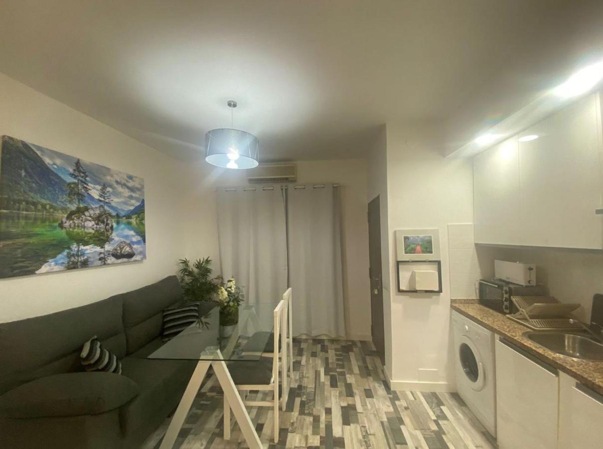 شقة Holidays2Benalmadena Siroco Parking And Balcony المظهر الخارجي الصورة